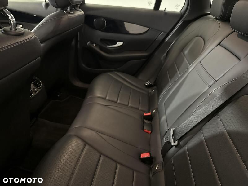 Mercedes-Benz GLC 220 d 4-Matic - 22