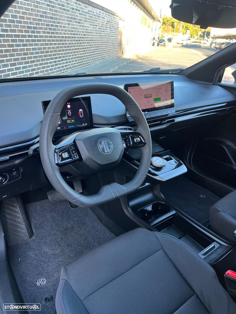 MG MG4 4 Standard - 9