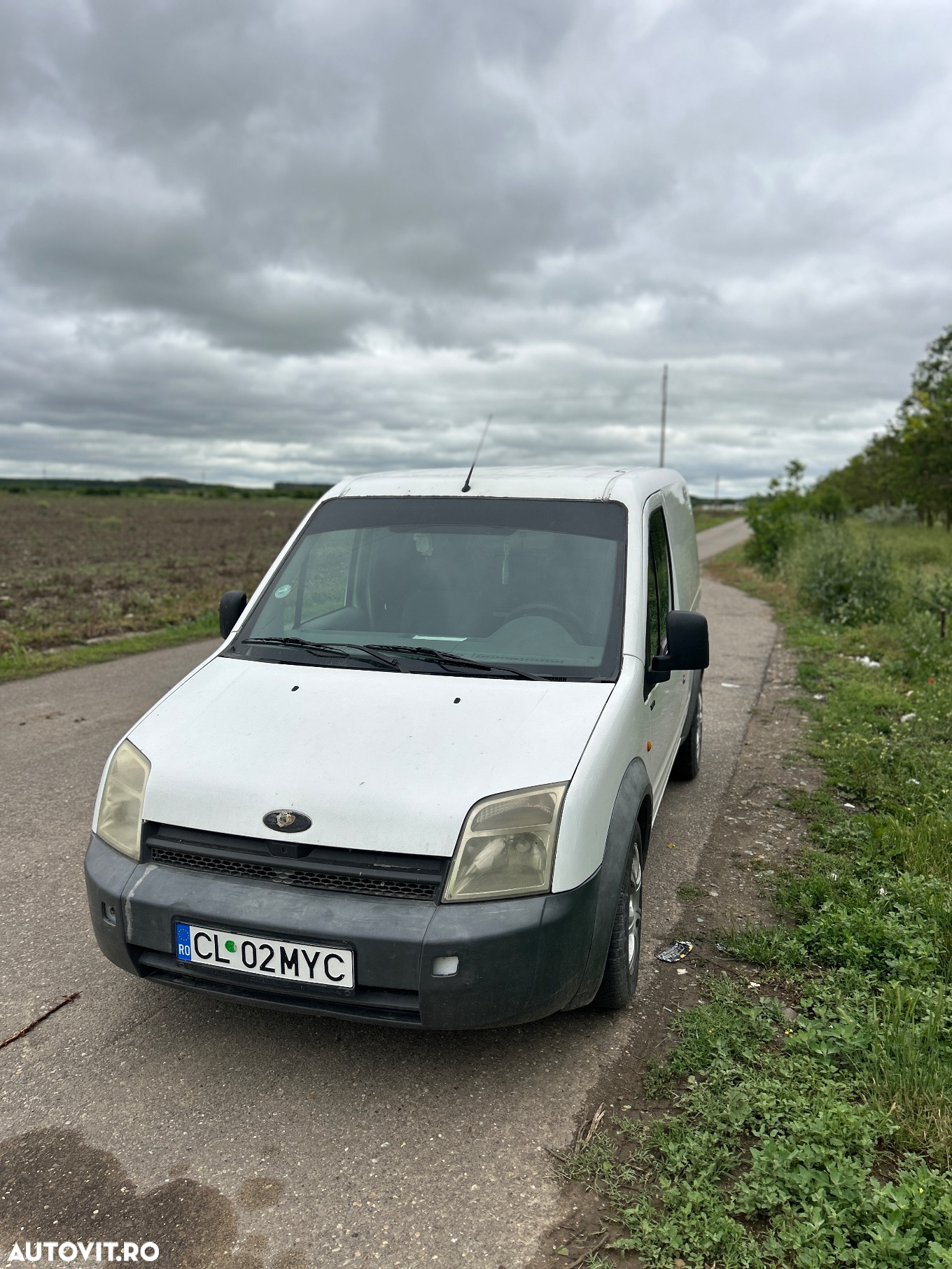 Ford Transit Connect - 13