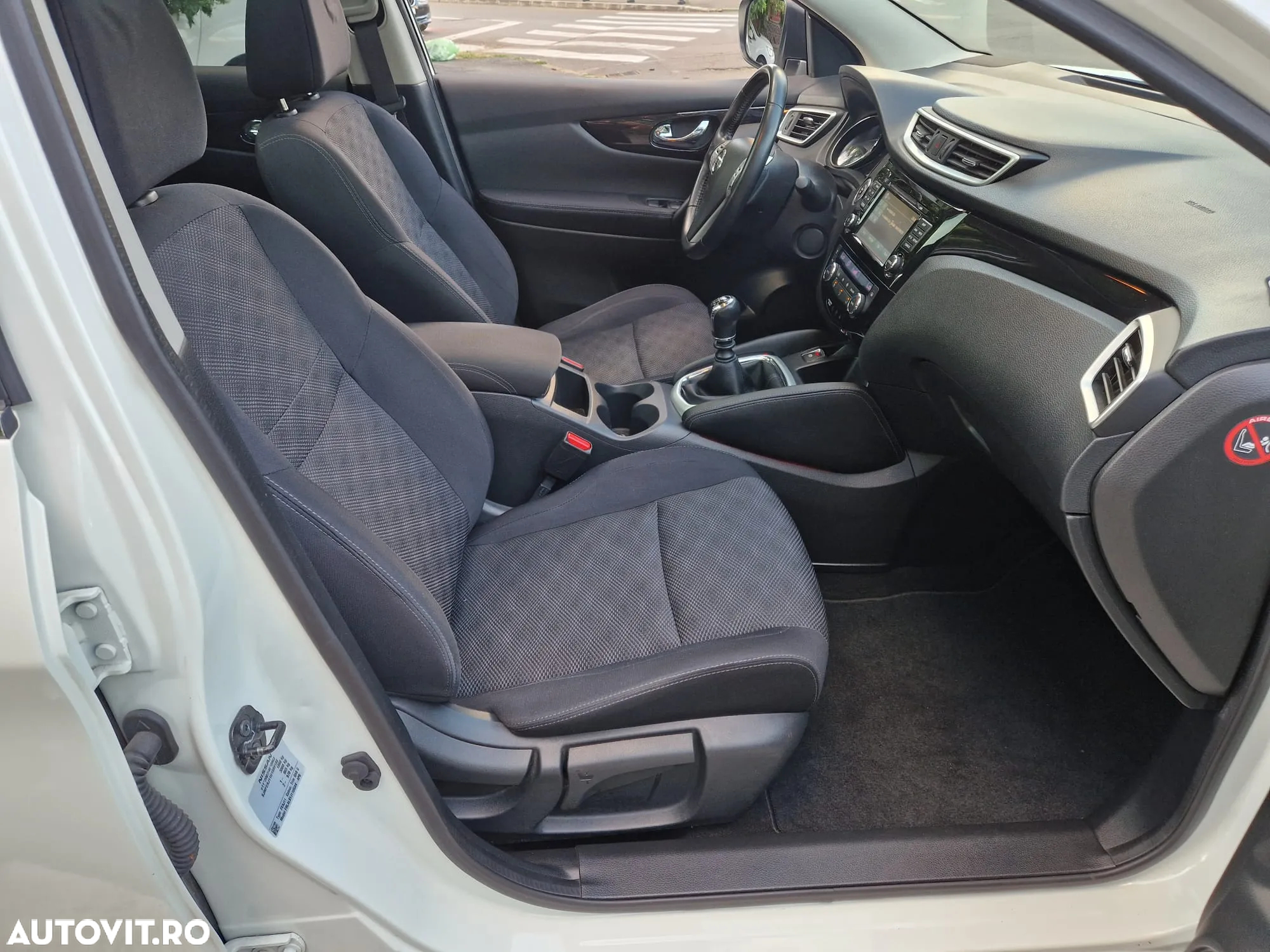 Nissan Qashqai 1.2 DIG-T Start/Stop Acenta - 17