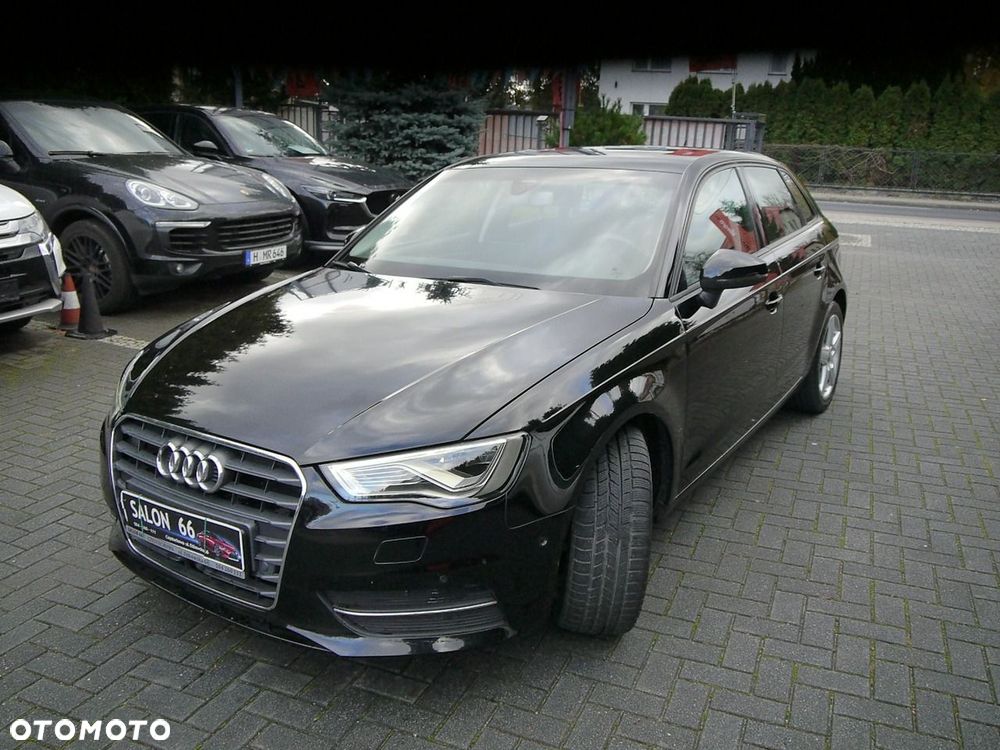 Audi A3 Sportback - 8