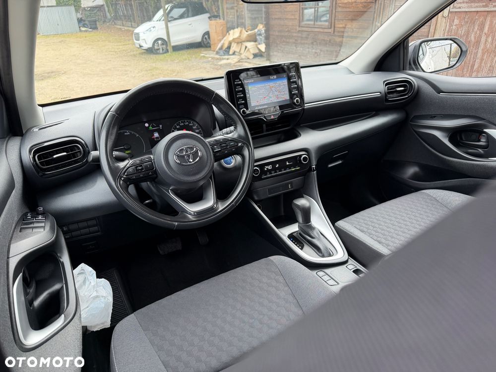 Toyota Yaris Hybrid 1.5 Executive - 19