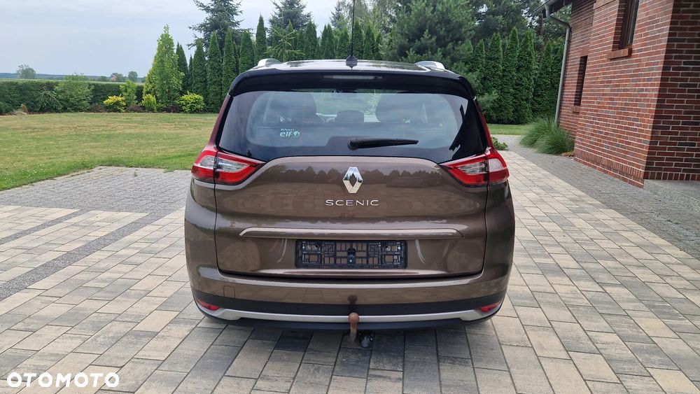 Renault Grand Scenic - 9