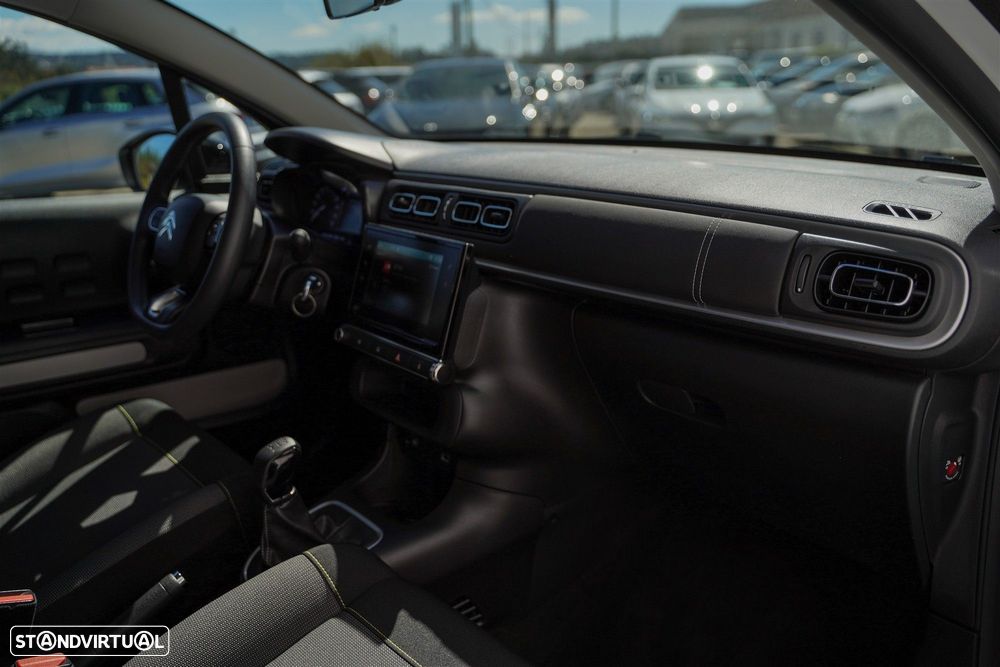 Citroën C3 1.2 PureTech C-Series - 24
