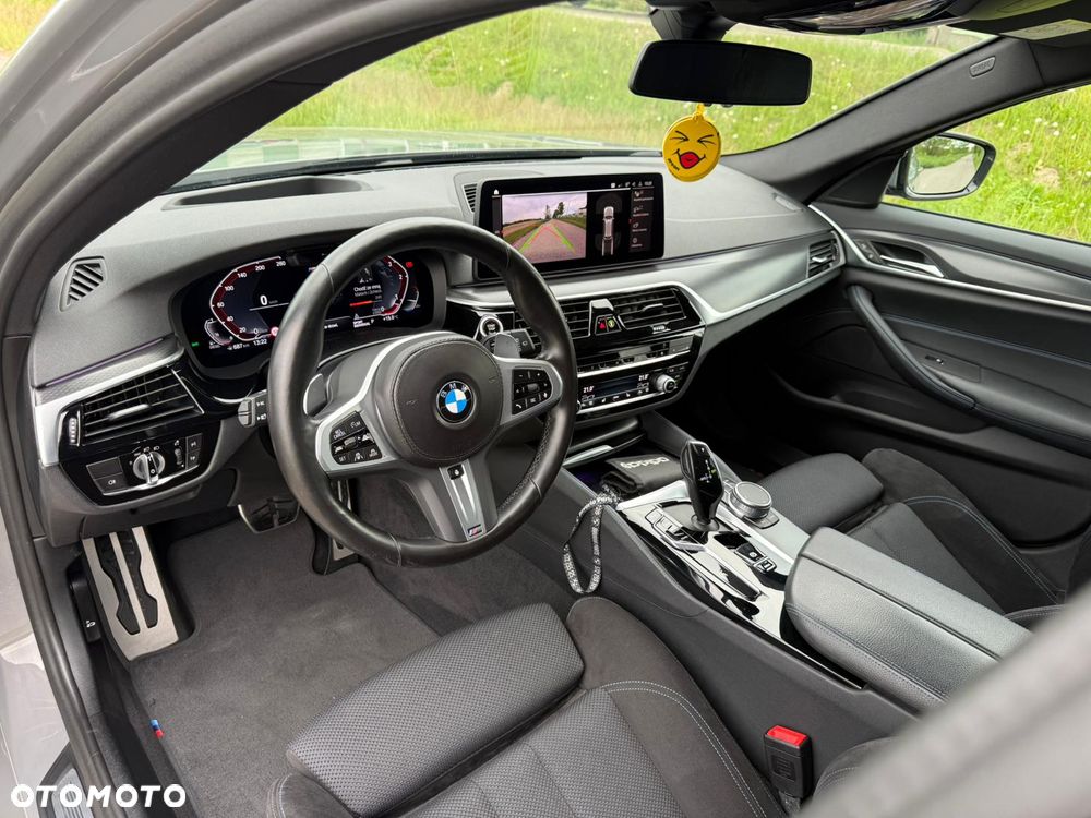 BMW Seria 5 520d mHEV M Sport sport - 17