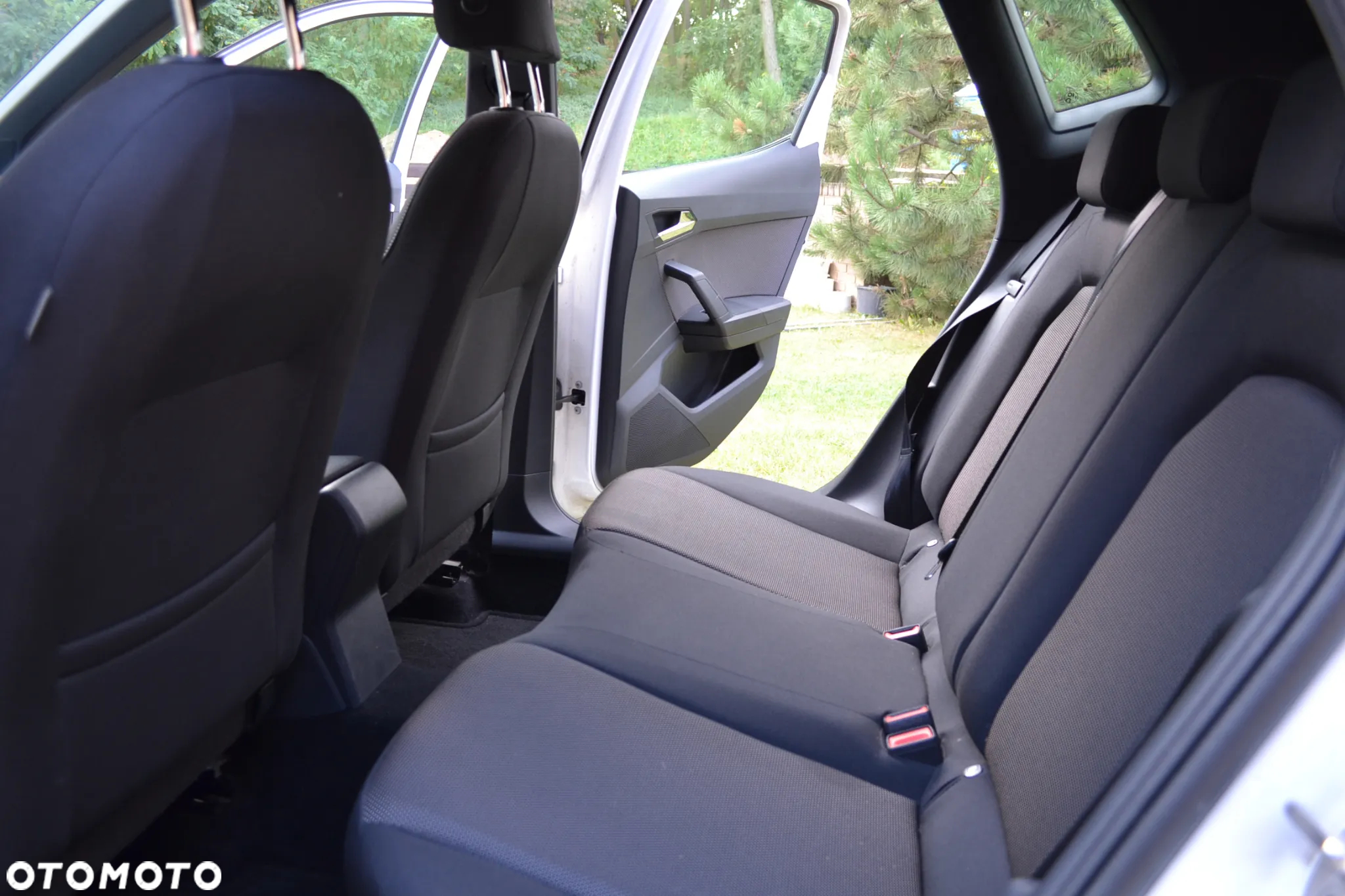Seat Arona - 8