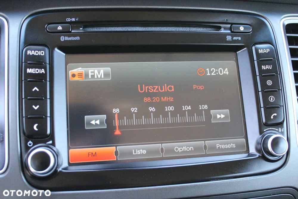 Kia Carens 1.7 CRDi 115 Dream Team Edition - 30