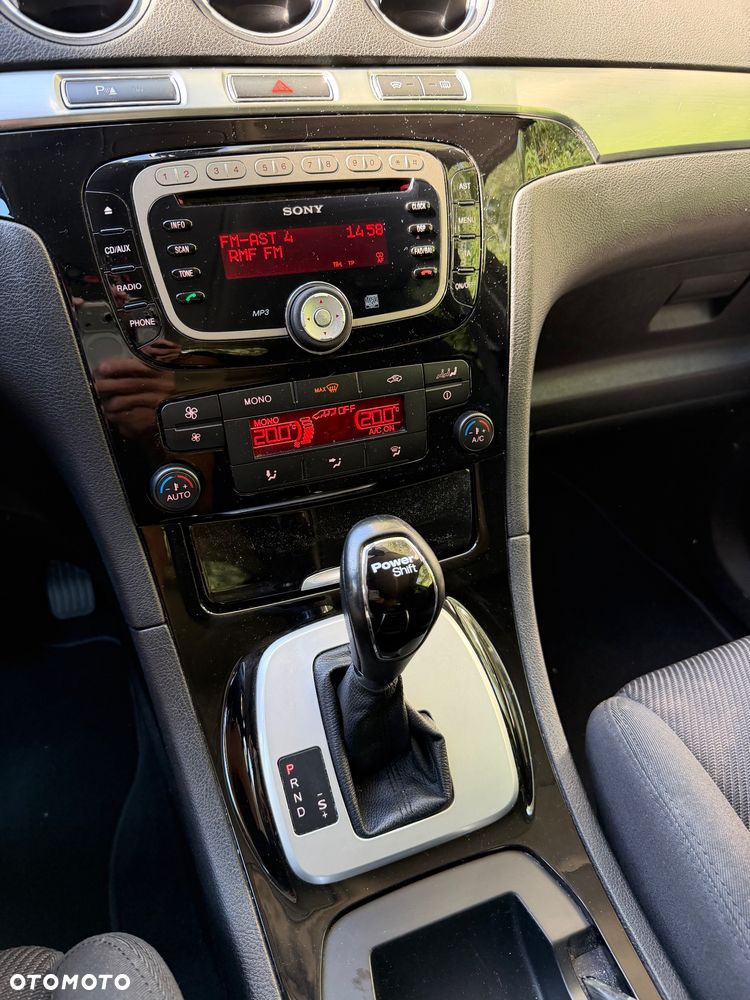 Ford Galaxy 2.0 TDCi Titanium MPS6 - 17