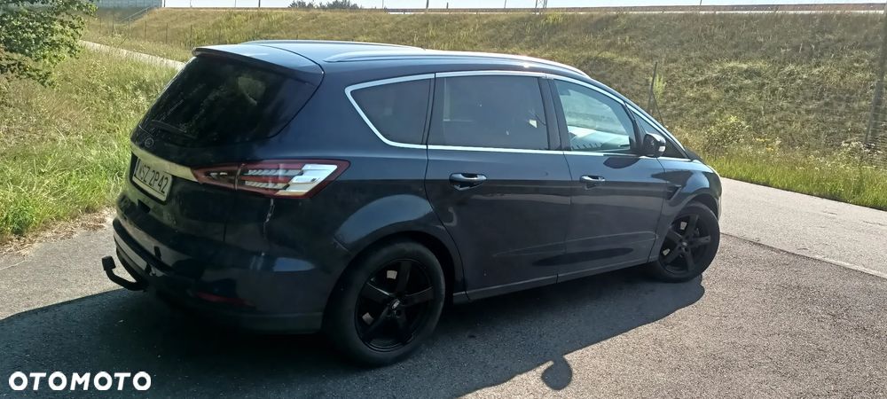 Ford S-Max 2.0 TDCi Titanium PowerShift - 2