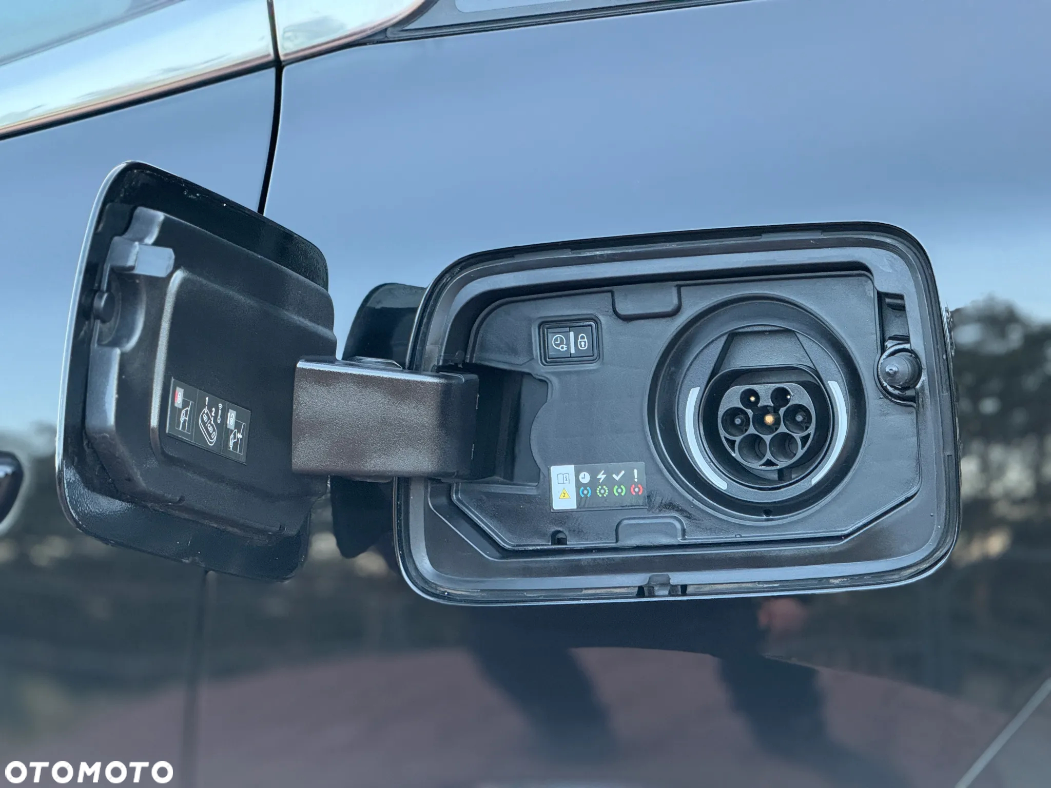 Citroën C5 Aircross Hybrid 225 e.EAT8 SHINE PACK - 27