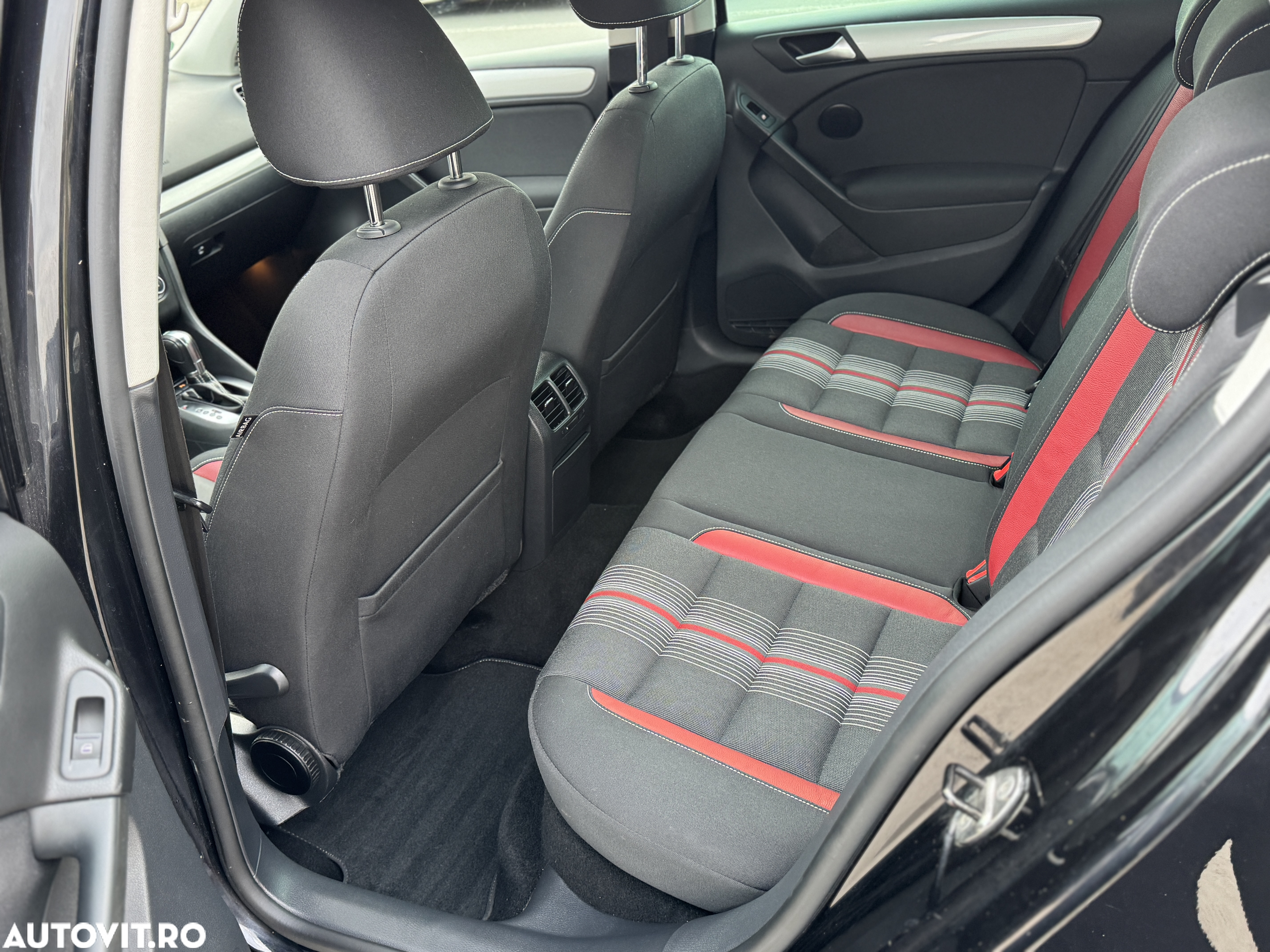 Volkswagen Golf 1.2 TSI DSG MATCH - 9