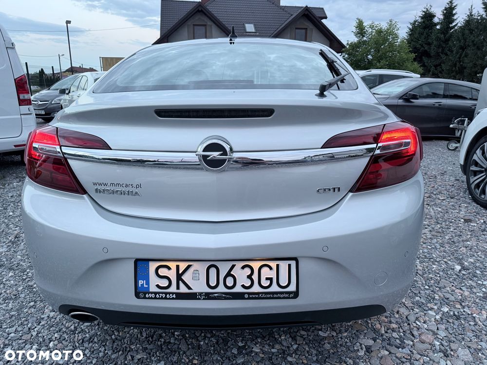 Opel Insignia 2.0 CDTI S&S - 9