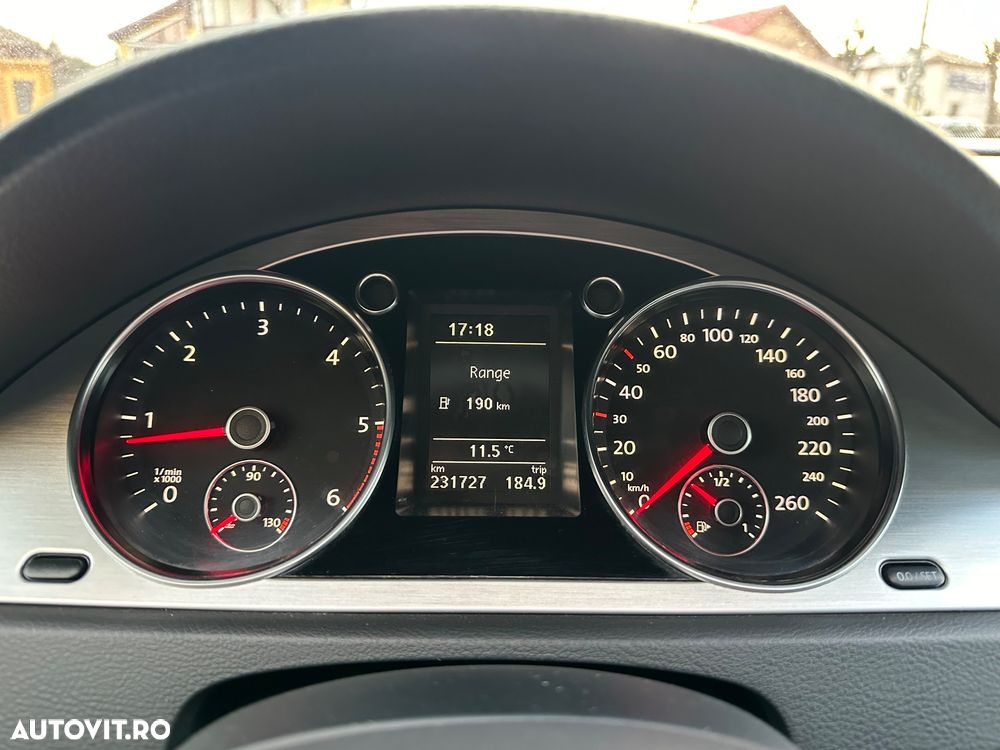 Volkswagen Passat Variant 1.6 TDI BlueMotion - 15