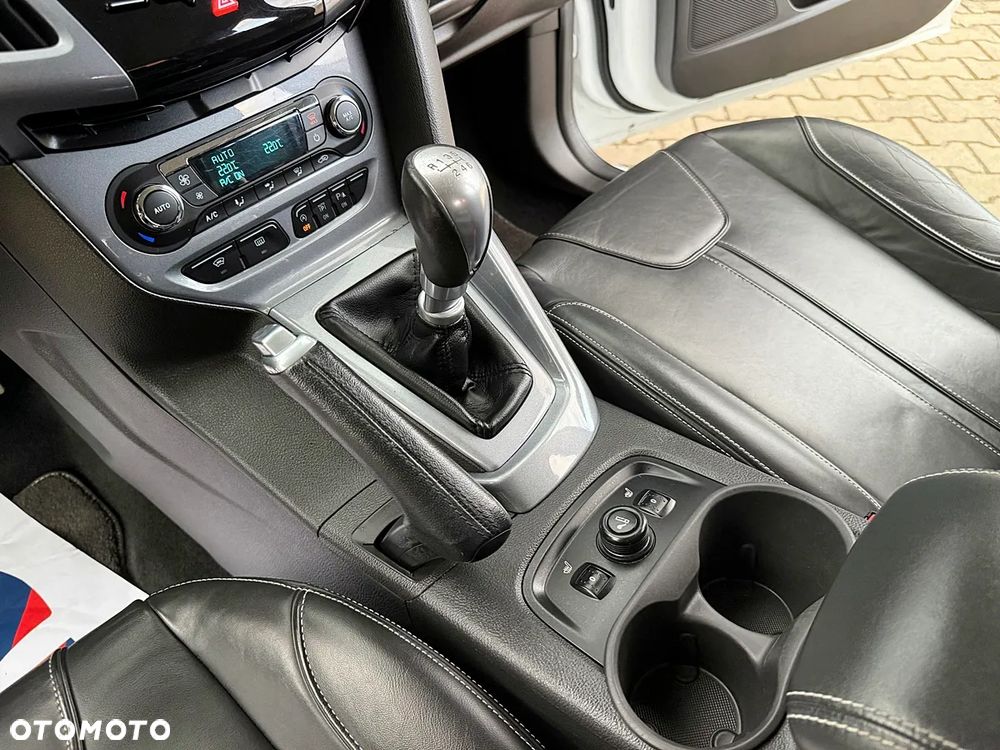 Ford Focus 1.6 EcoBoost Start-Stopp-System Titanium - 37