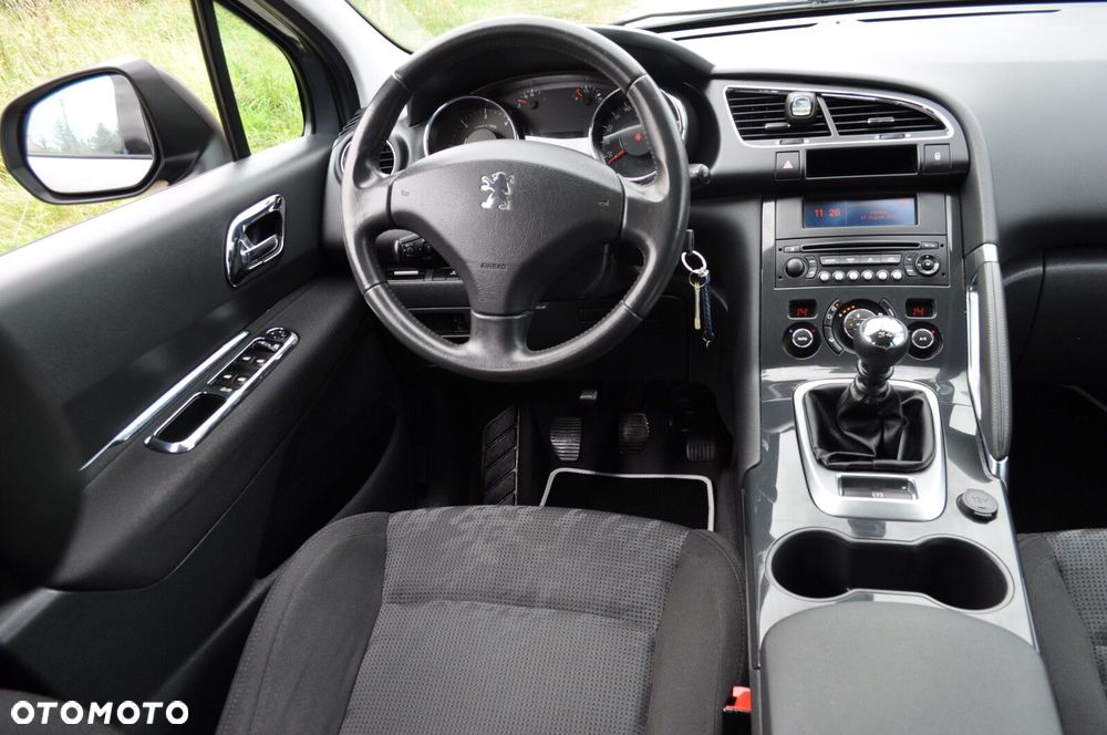Peugeot 3008 - 11