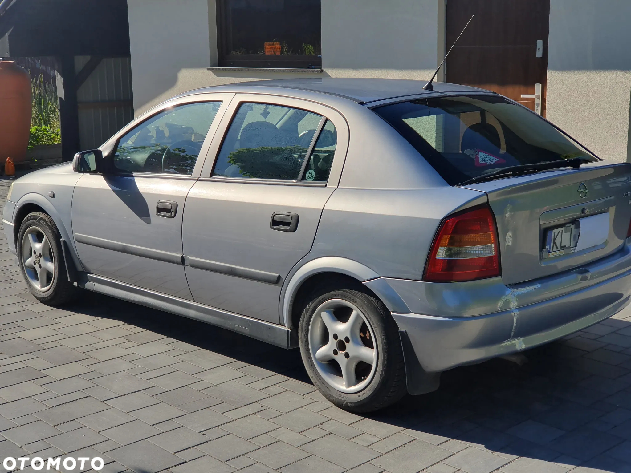 Opel Astra II 1.6 GL / Start - 14