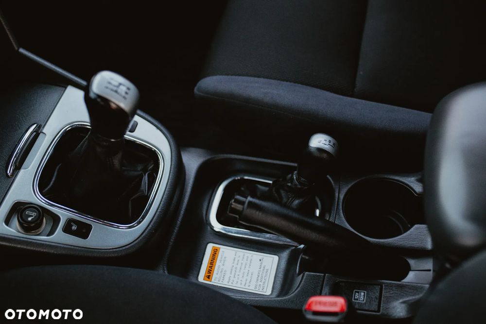 Suzuki Grand Vitara 2.0 HDi - 19