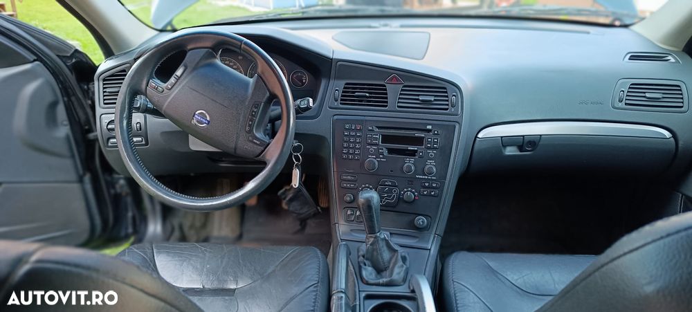 Volvo XC 70 - 8