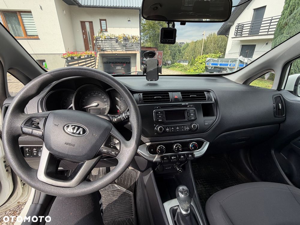 Kia Rio 1.1 crdi M - 4