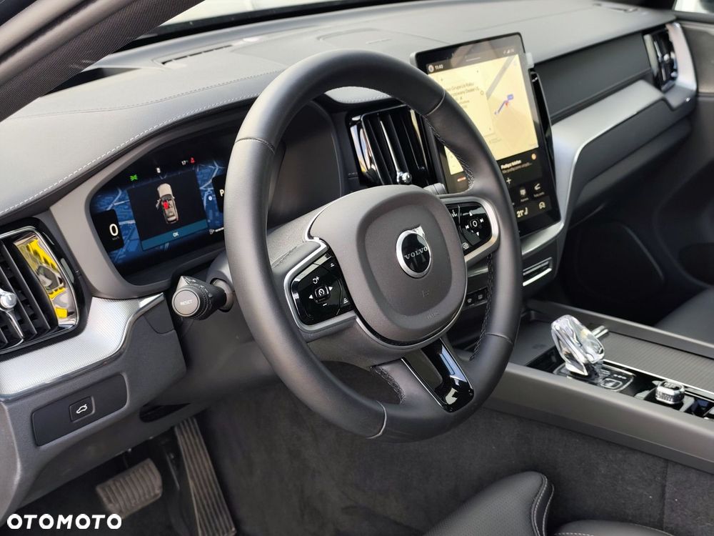 Volvo XC 60 - 24