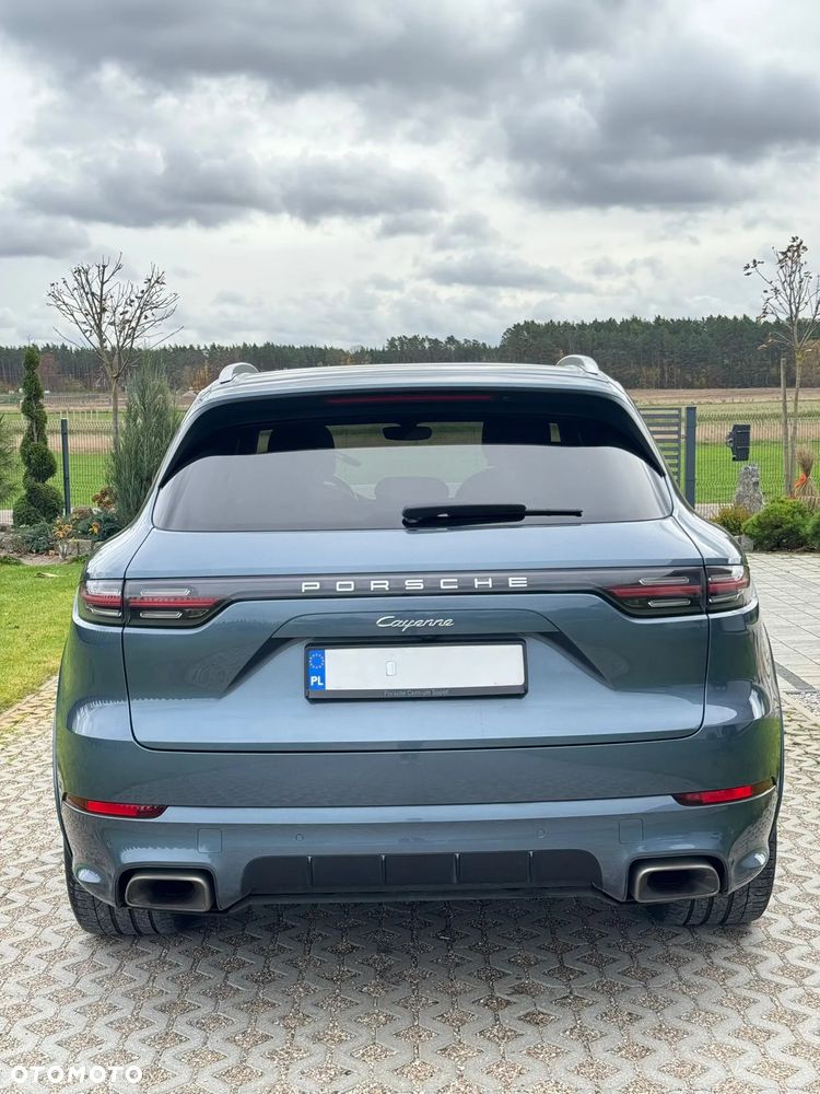Porsche Cayenne Standard - 5
