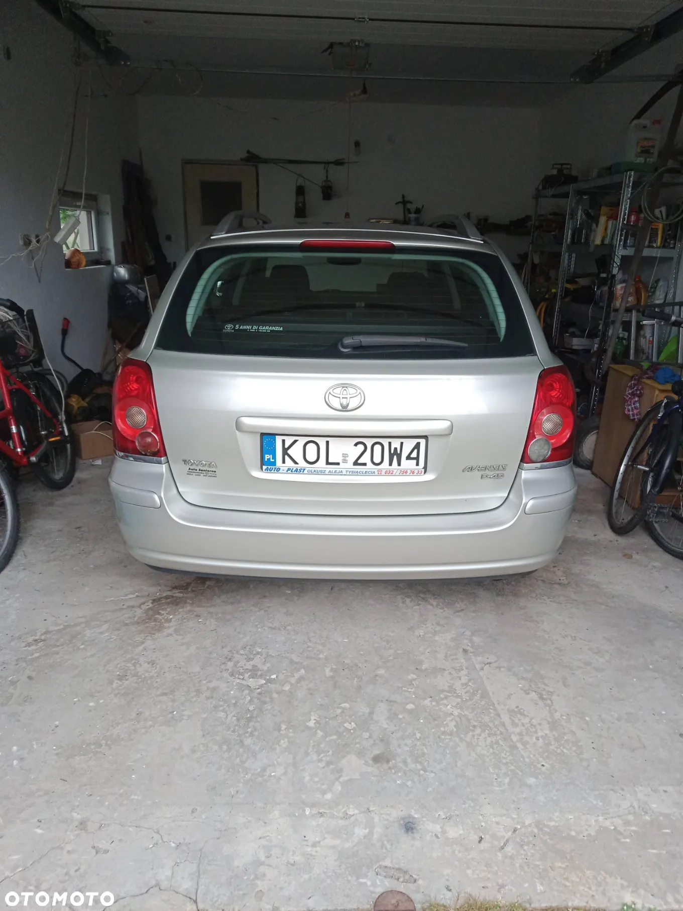 Toyota Avensis 2.0 D-4D - 4