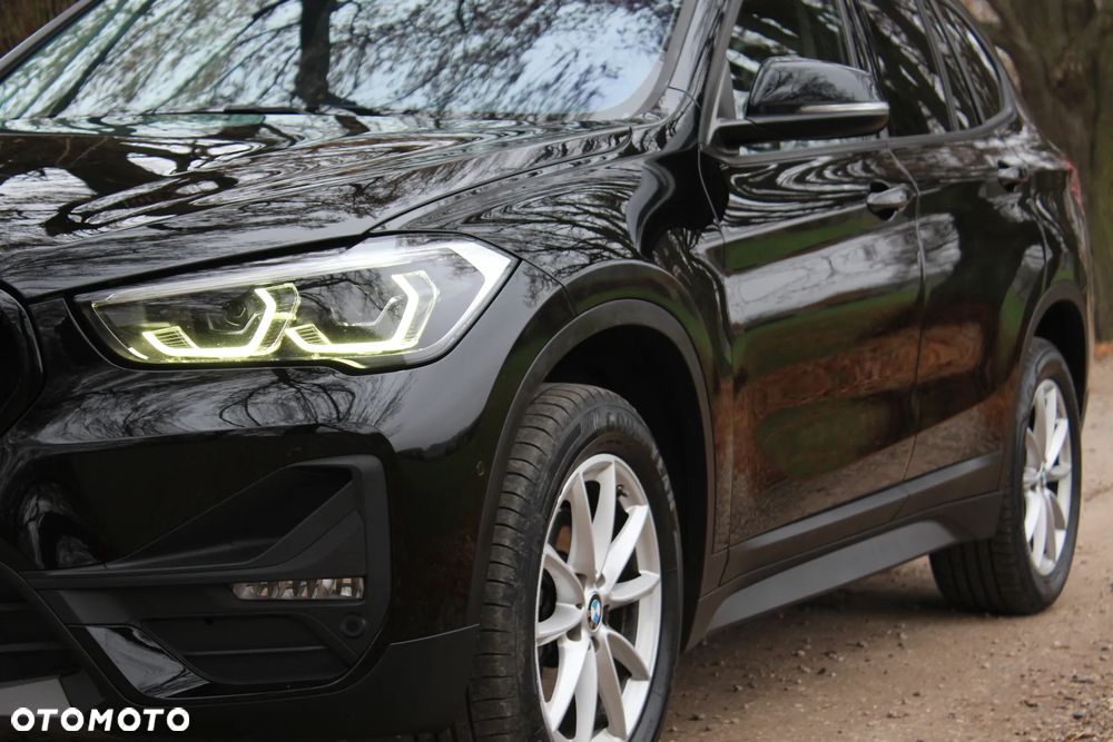 BMW X1 sDrive18d Advantage - 12