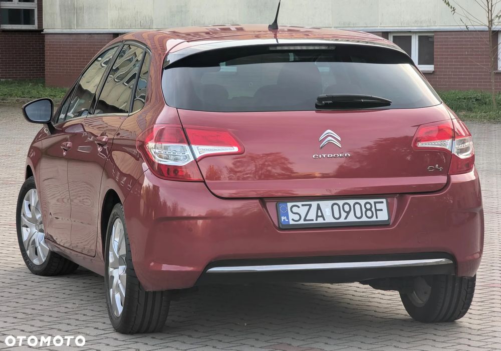 Citroën C4 e-HDi 110 Exclusive - 17