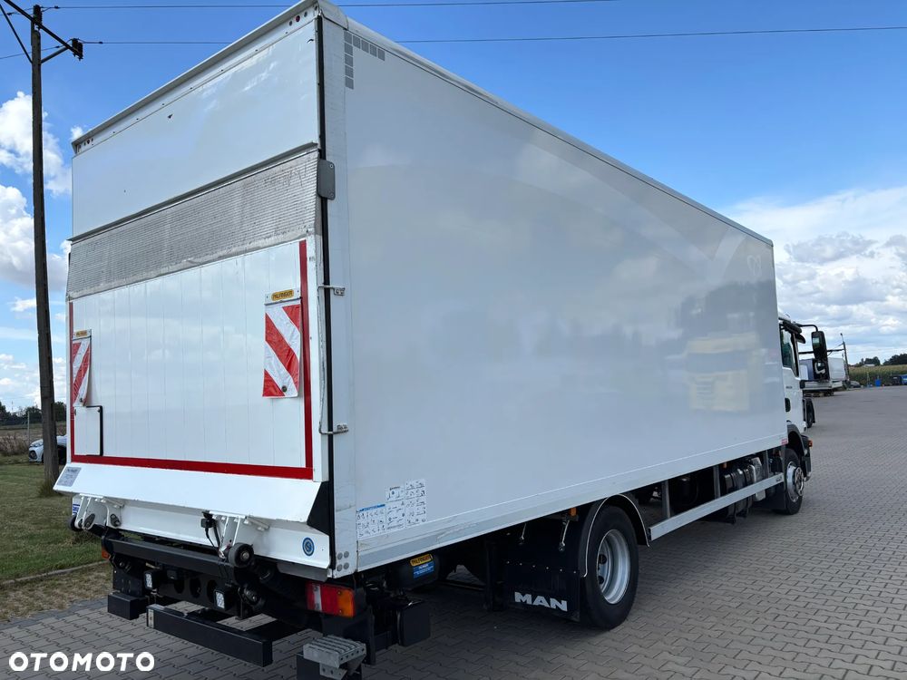 MAN TGM 12.250  kontener , winda , koła 19,5 , (nie TGL) 2019 rok z Niemiec, izoterma, - 25