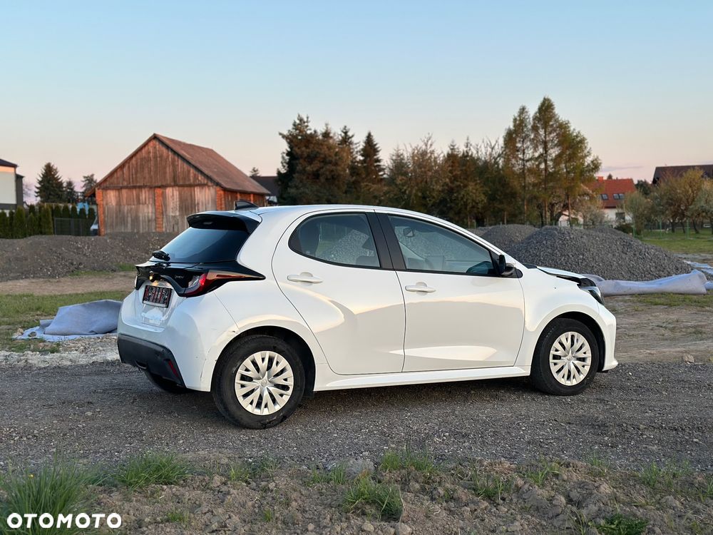 Toyota Yaris - 18