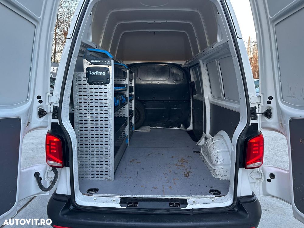 Volkswagen Transporter - 8