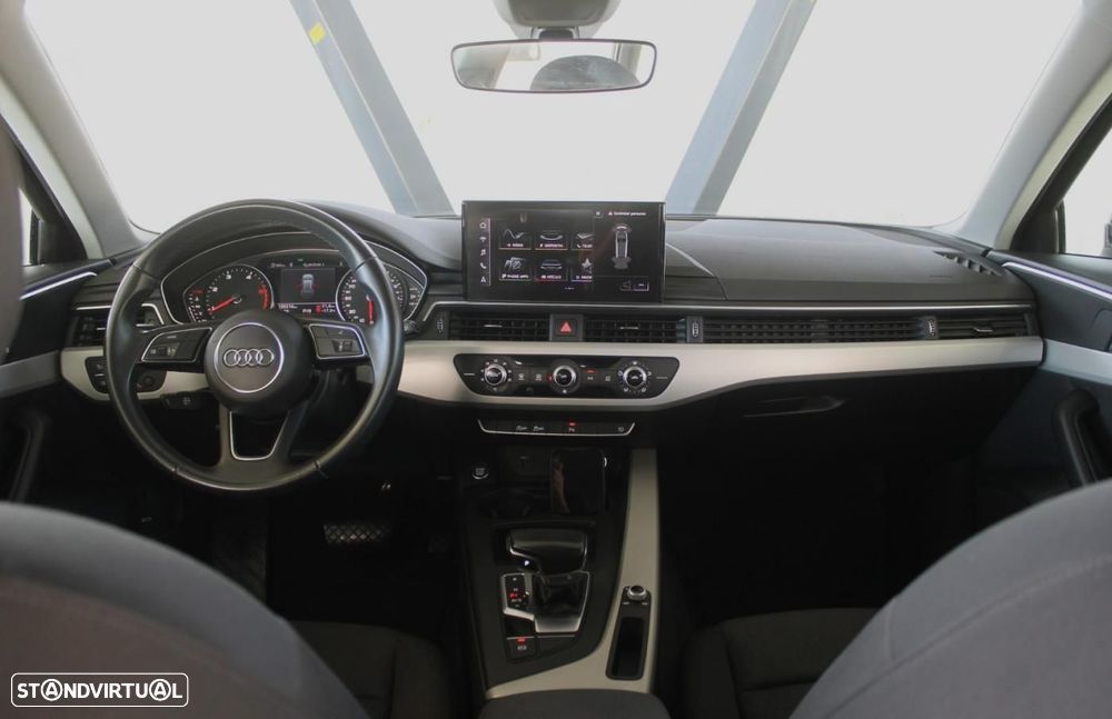 Audi A4 Avant 30 TDI Advanced S tronic - 9