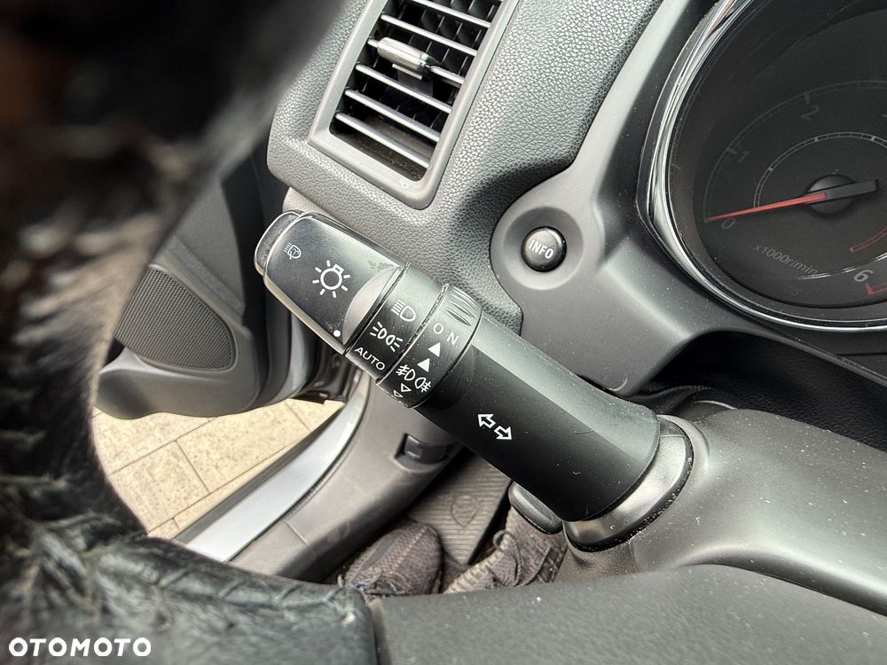 Mitsubishi ASX 1.6 DID Invite - 20