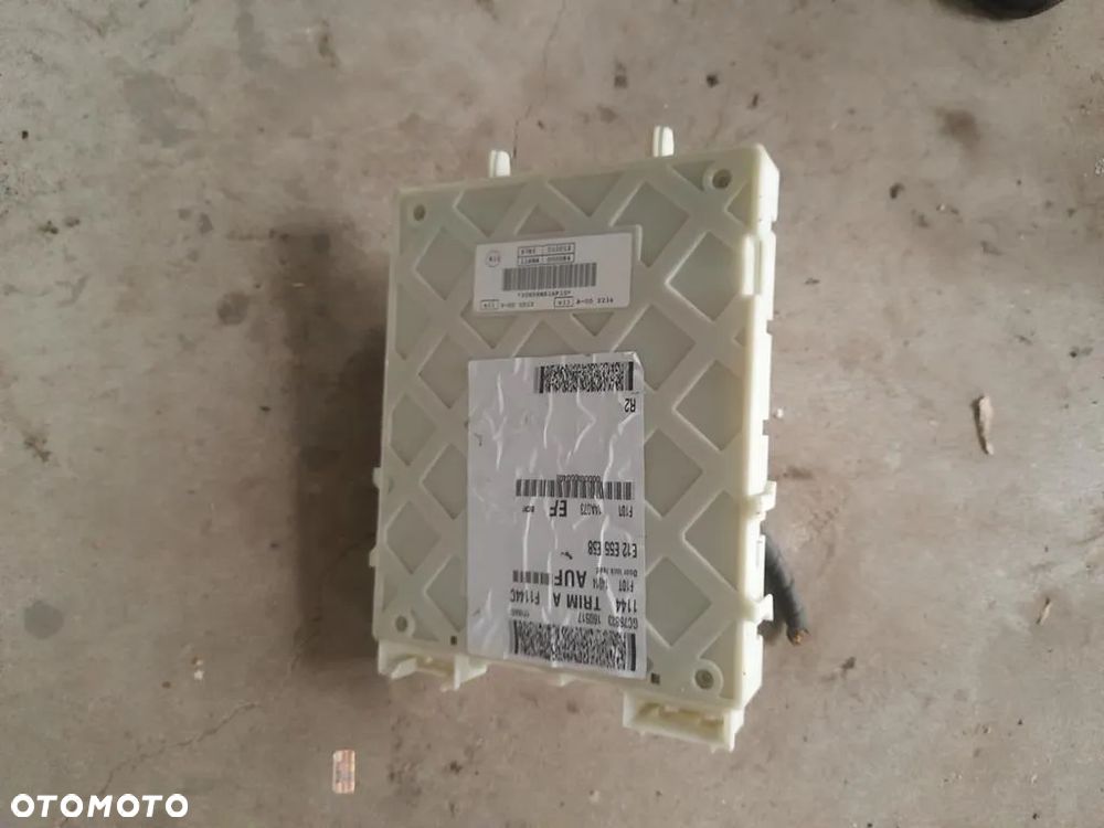 Moduł skrzynka BSI GEM bezpieczników Ford C-Max II mk2  F1DT14A073EF - 5