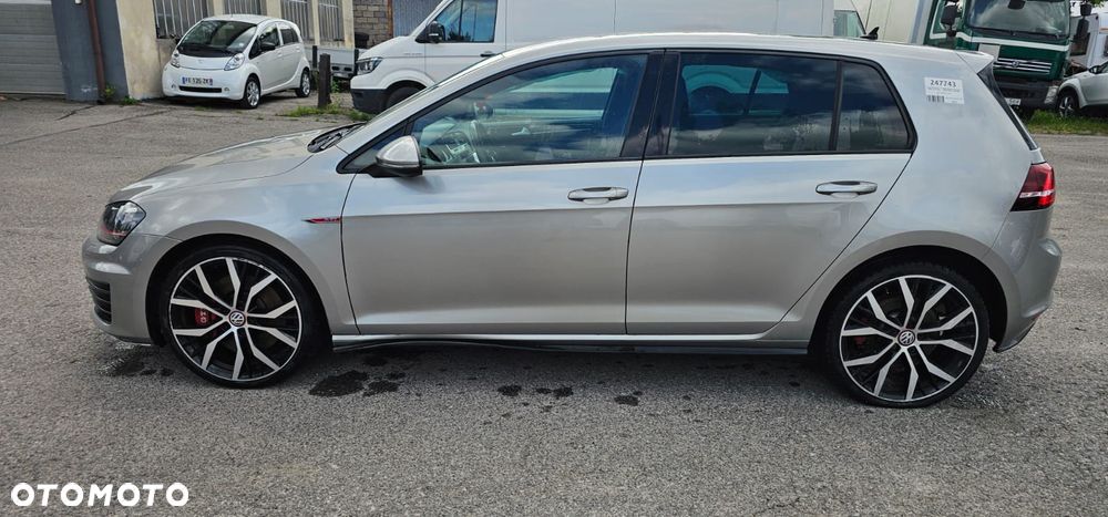 Volkswagen Golf GTI (BlueMotion Technology) DSG - 6