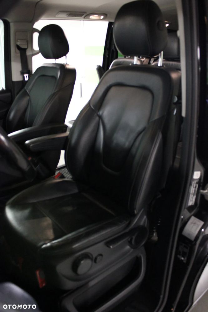 Mercedes-Benz Klasa V 220 (BlueTEC) d Avantgarde 7G-Tronic - 10