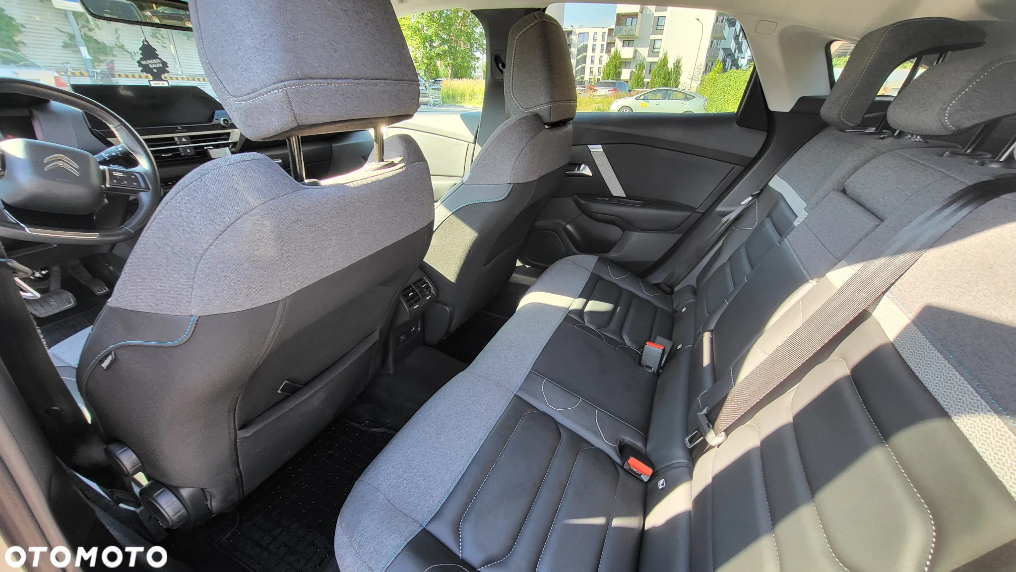 Citroën C4 1.2 PureTech Shine S&S EAT8 - 10