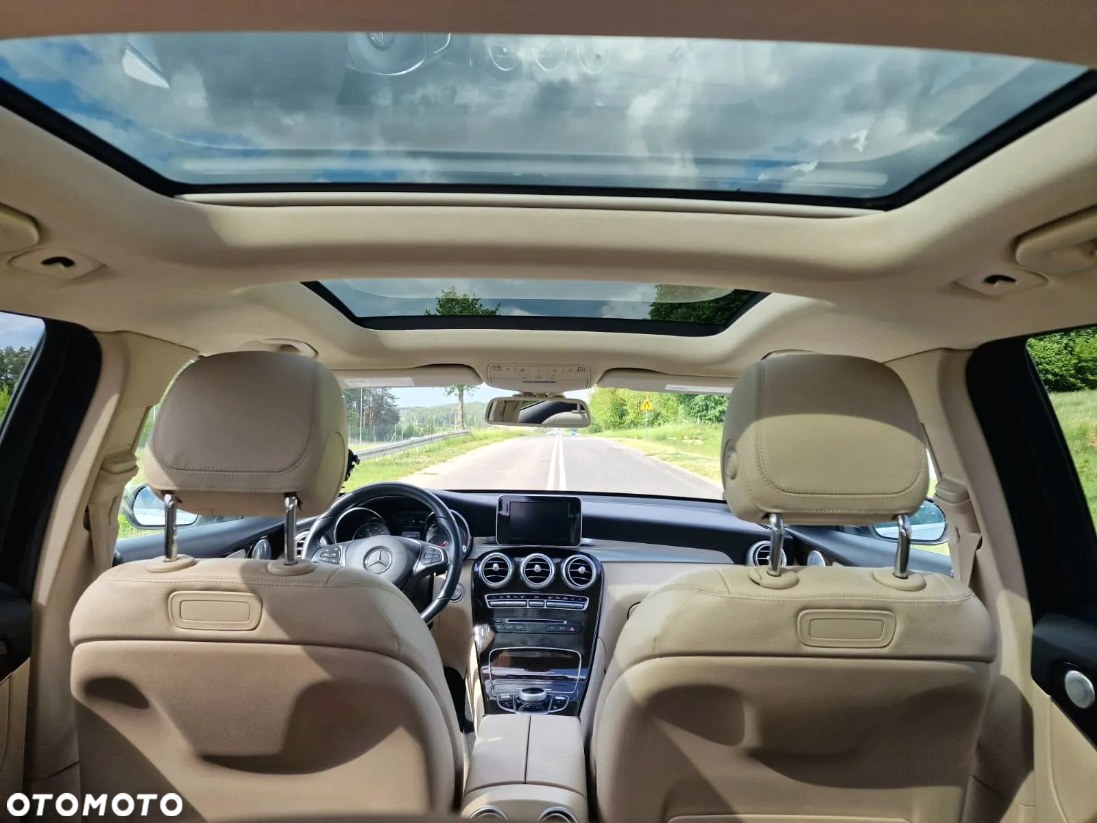 Mercedes-Benz GLC 300 4Matic 9G-TRONIC Exclusive - 11