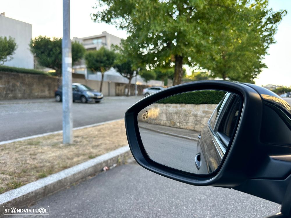 Peugeot 308 1.5 BlueHDi GT Line EAT8 - 23