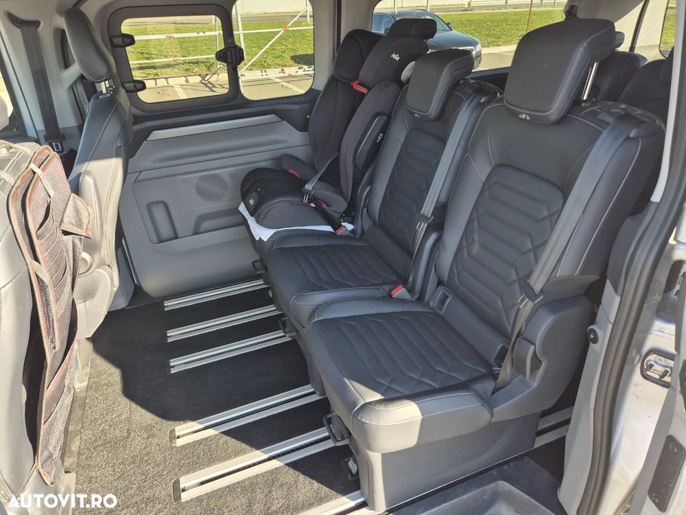 Ford Tourneo Custom Bus 320L 2.0 EcoBlue 170 CP 8AT L2H1 AWD Titanium - 9