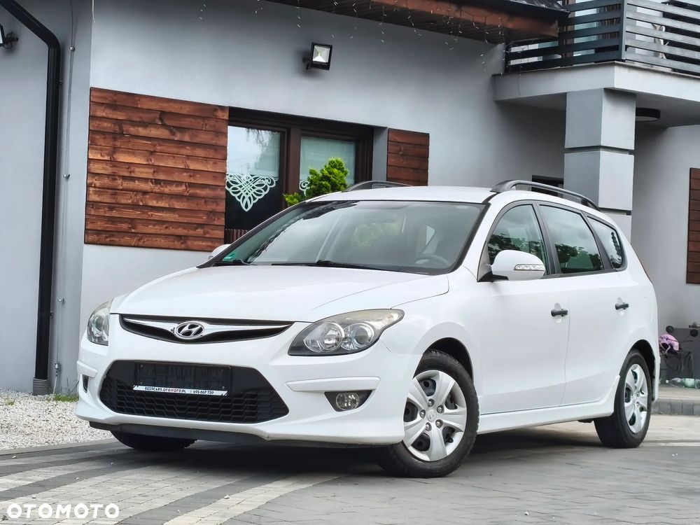 Hyundai i30 1.6 CRDi Classic + - 7