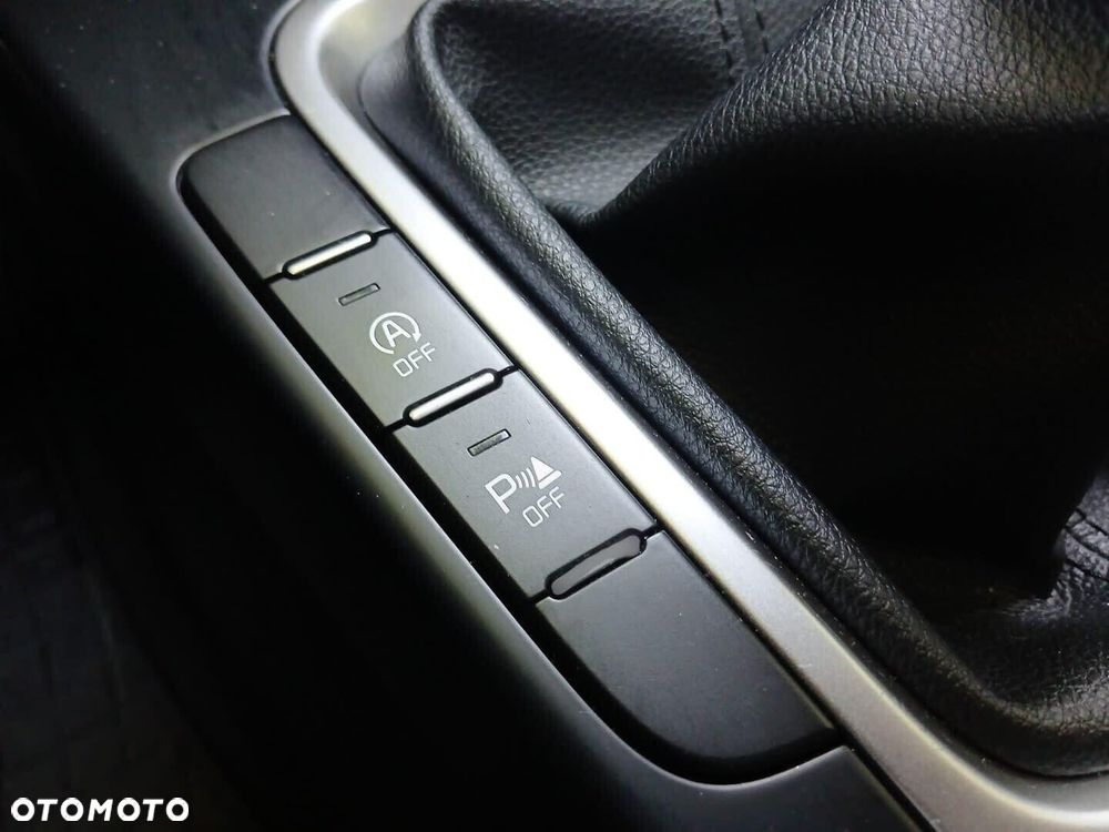 Kia Ceed 1.4 T-GDI M - 21