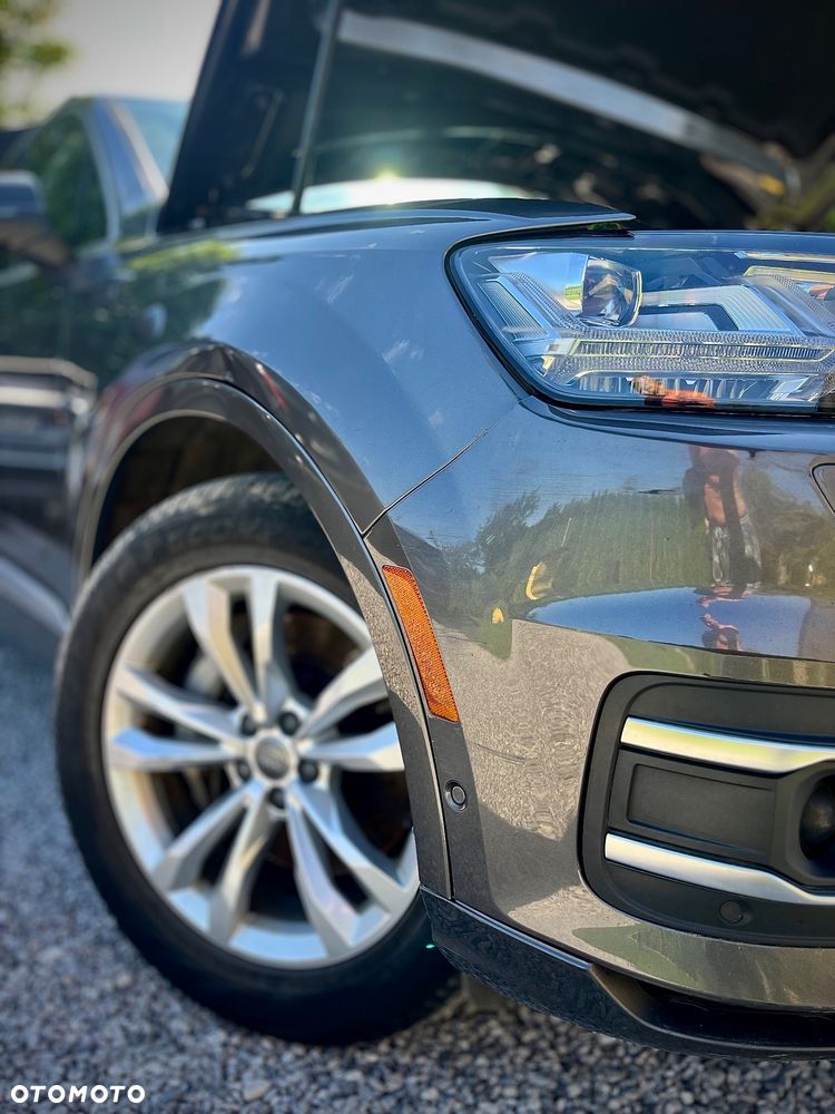 Audi Q7 - 36