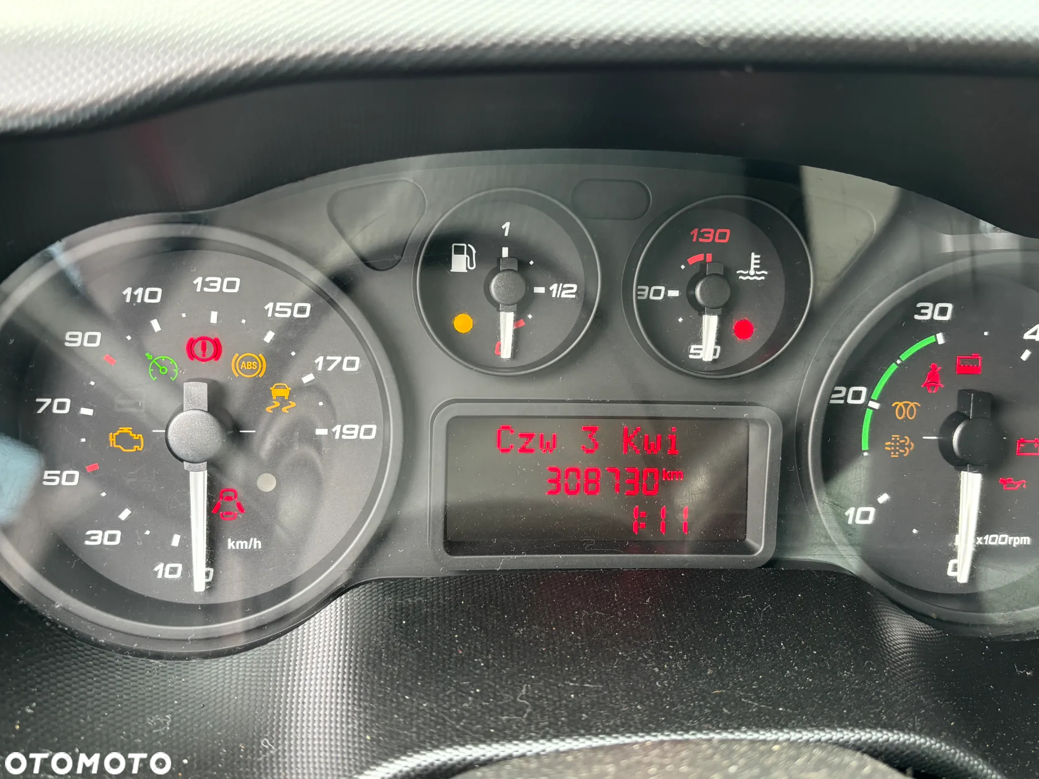 Iveco 35C13,,35C14,,35C15 - 10