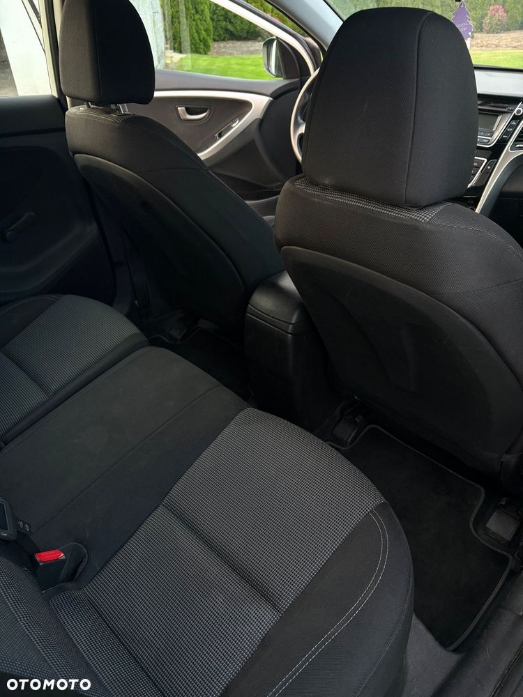 Hyundai i30 1.4 CRDi Classic - 10