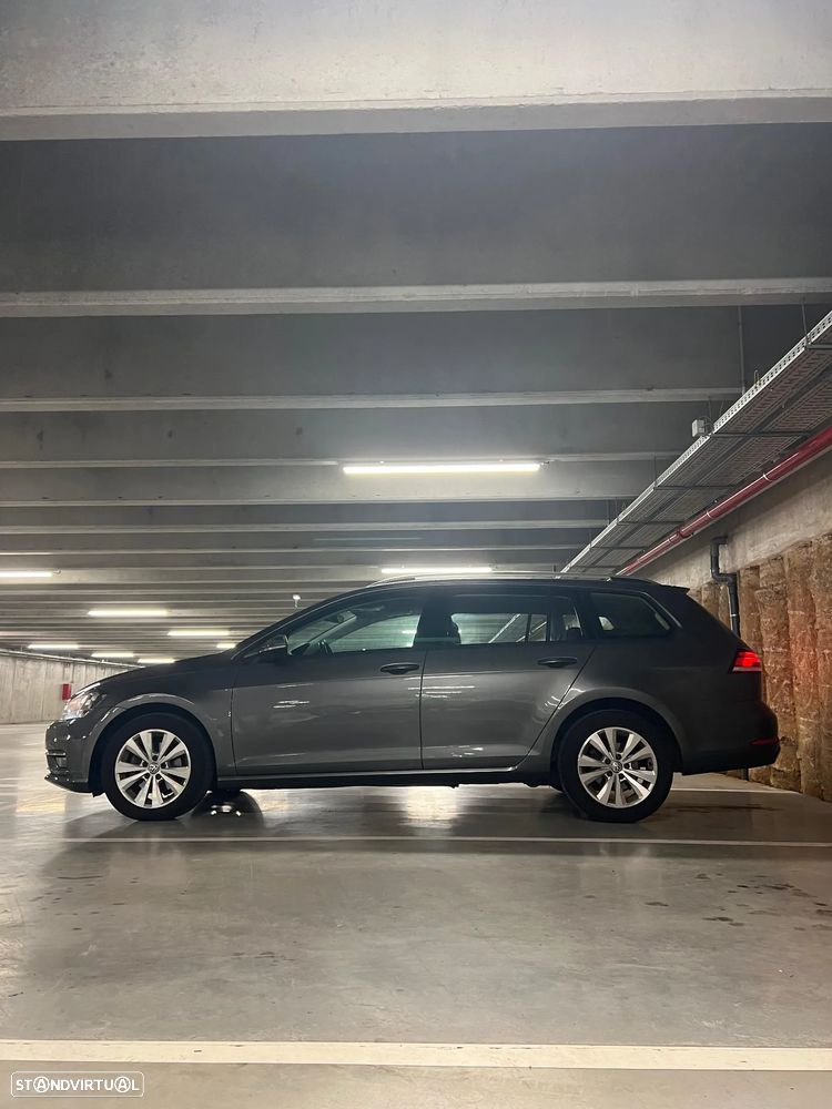 VW Golf Variant 1.6 TDi Confortline - 4