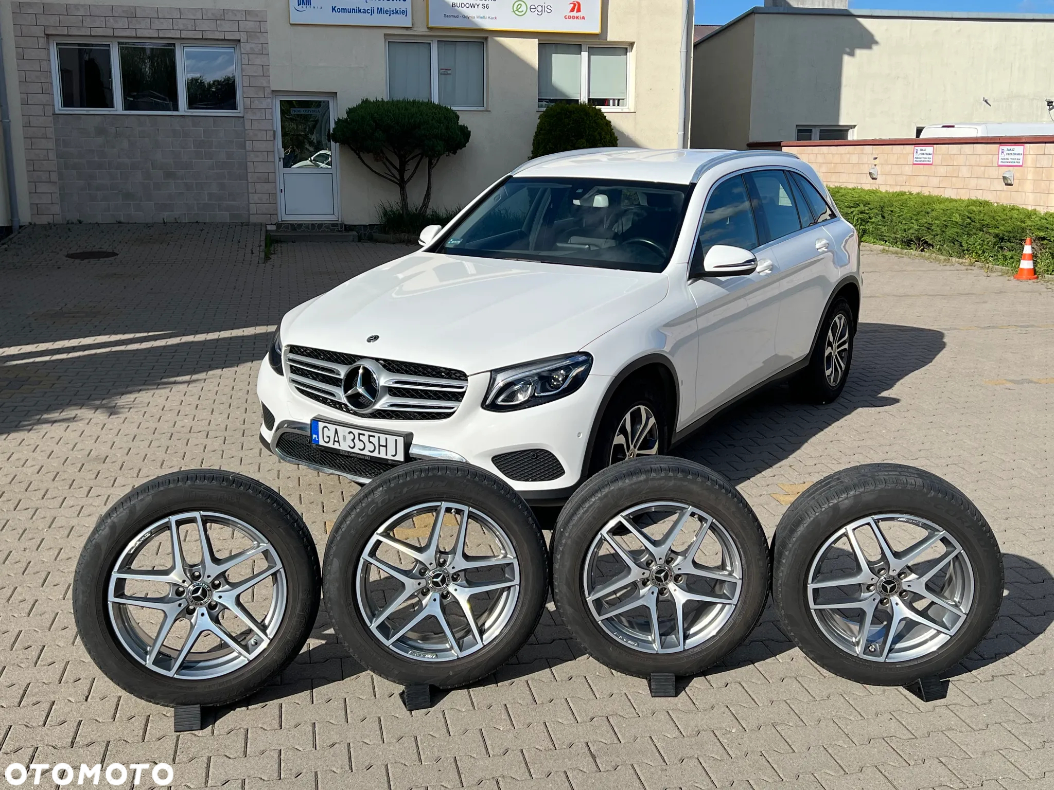 Mercedes-Benz GLC 220 d 4-Matic - 2