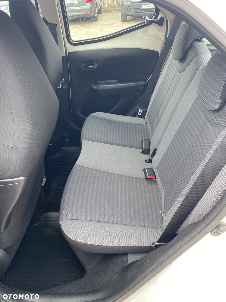 Toyota Aygo 1.0 VVT-i Color Edition - 18