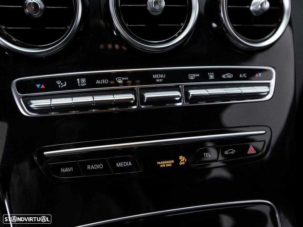 Mercedes-Benz C 300 de Avantgarde - 22