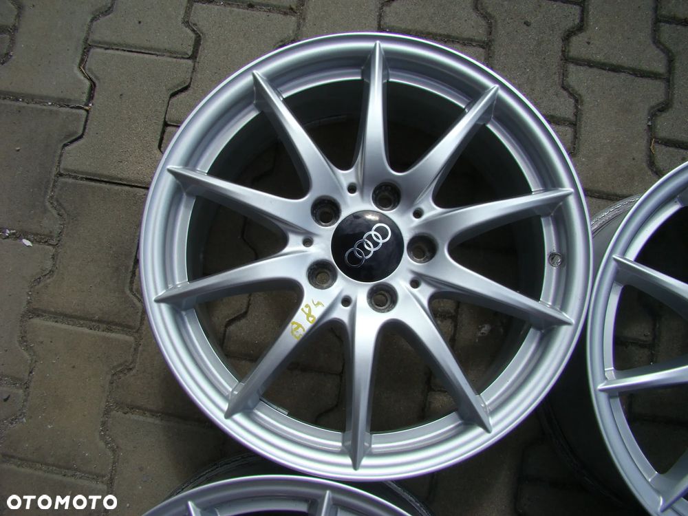 a84 5x112 Audi A3 8P 8V 8Y TT 8J 8S 7,5jx17 - 4